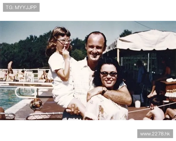 爱情与：宇宙中最迷人的化学反应